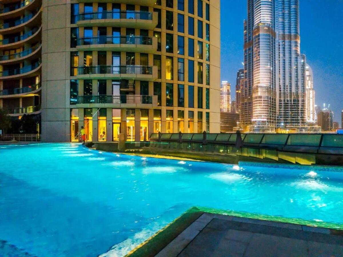 First Class 3Br With Full Burj Khalifa And Fountain View Dubai Exterior foto