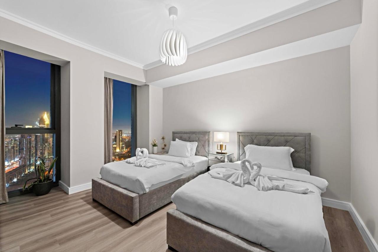 First Class 3Br With Full Burj Khalifa And Fountain View Dubai Exterior foto