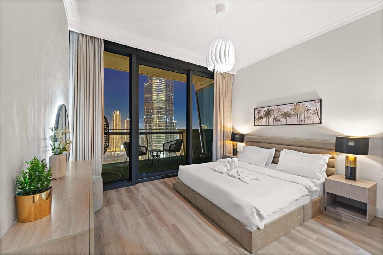 First Class 3Br With Full Burj Khalifa And Fountain View Dubai Exterior foto